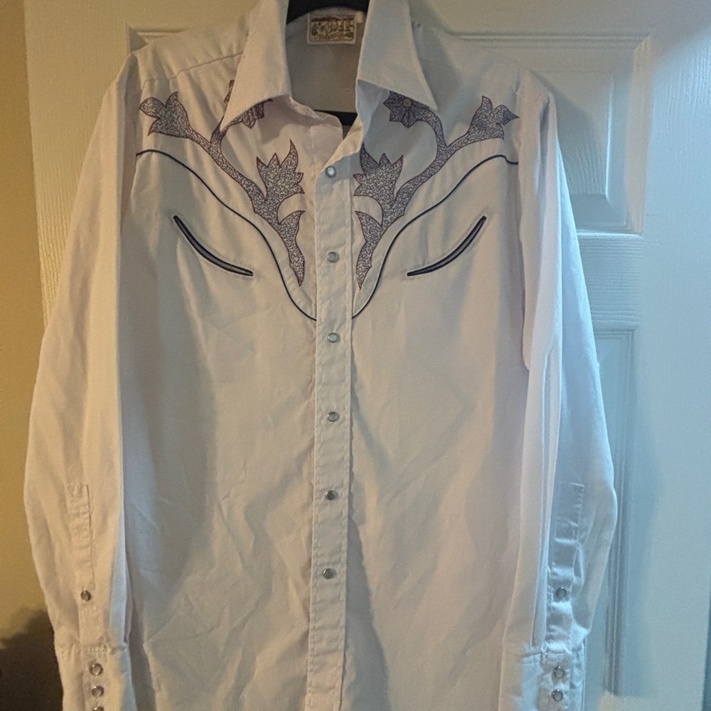 White Western Embroidered Men's Shirt